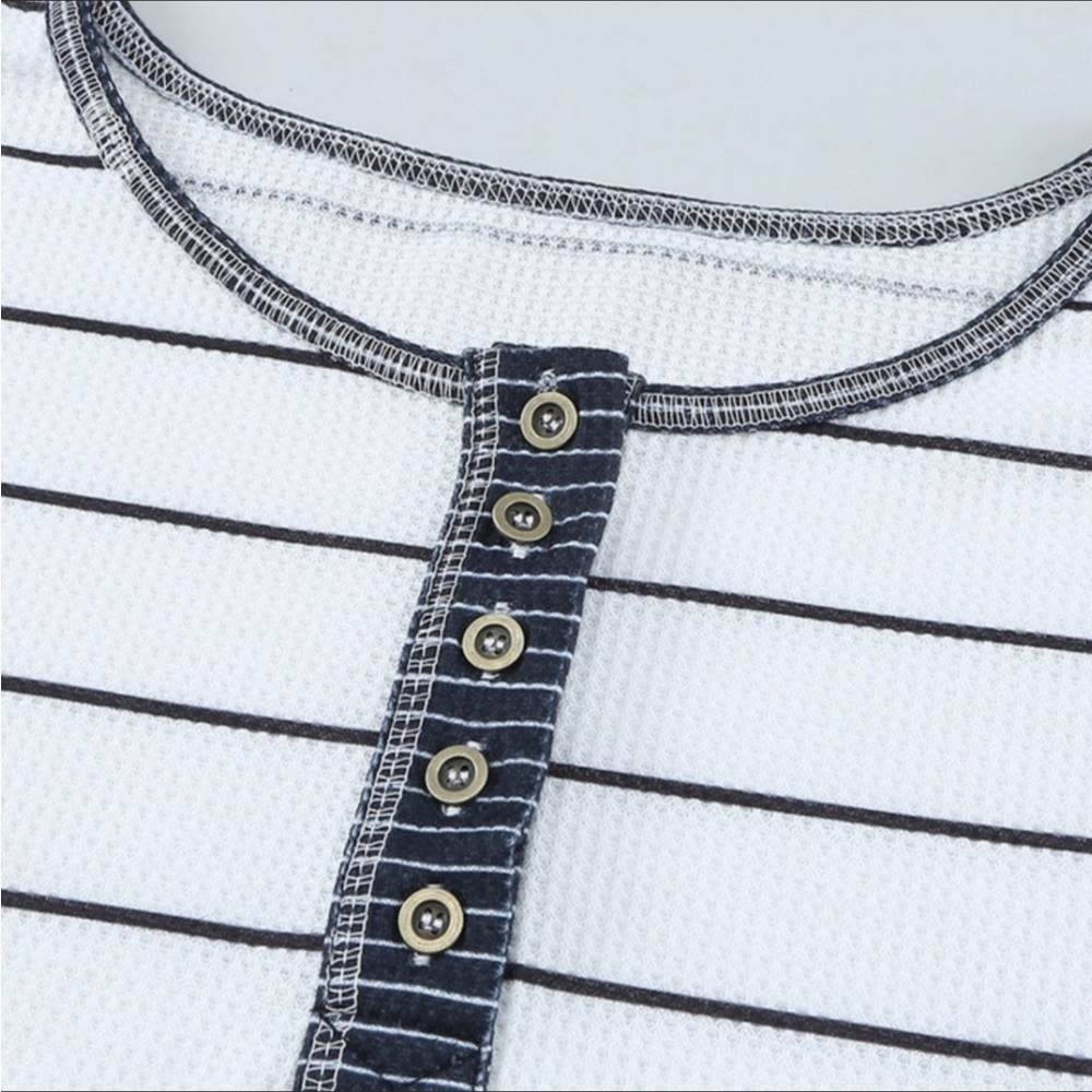 #25 Henley White & Navy Waffle Weave L.S. Top - Picture 10 of 12